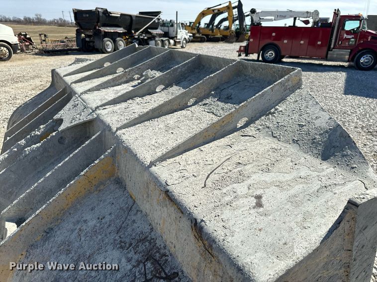 image for item DL4411 2015 Komatsu  WA470-7 wheel loader