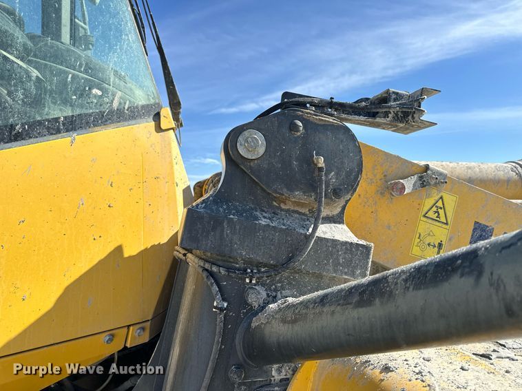 image for item DL4411 2015 Komatsu  WA470-7 wheel loader