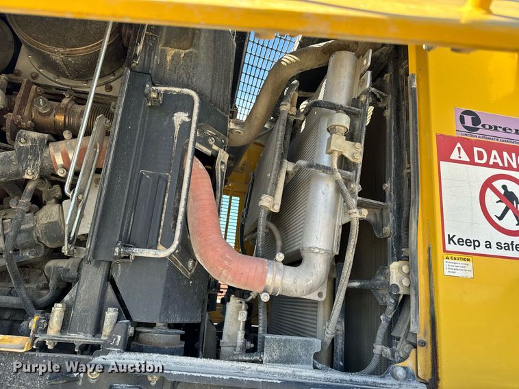 image for item DL4411 2015 Komatsu  WA470-7 wheel loader