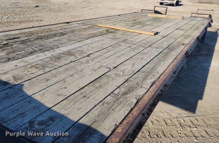 image for item DL7896 1984 Redi Haul equipment trailer