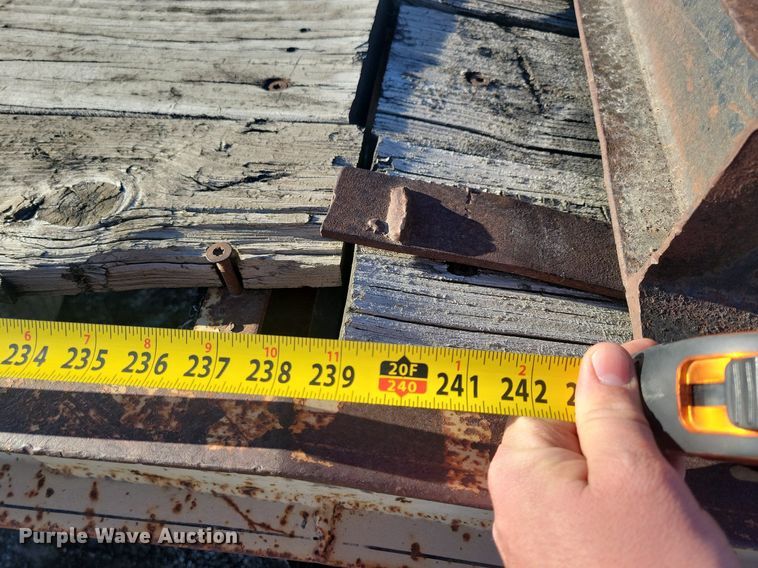 image for item DL7896 1984 Redi Haul equipment trailer