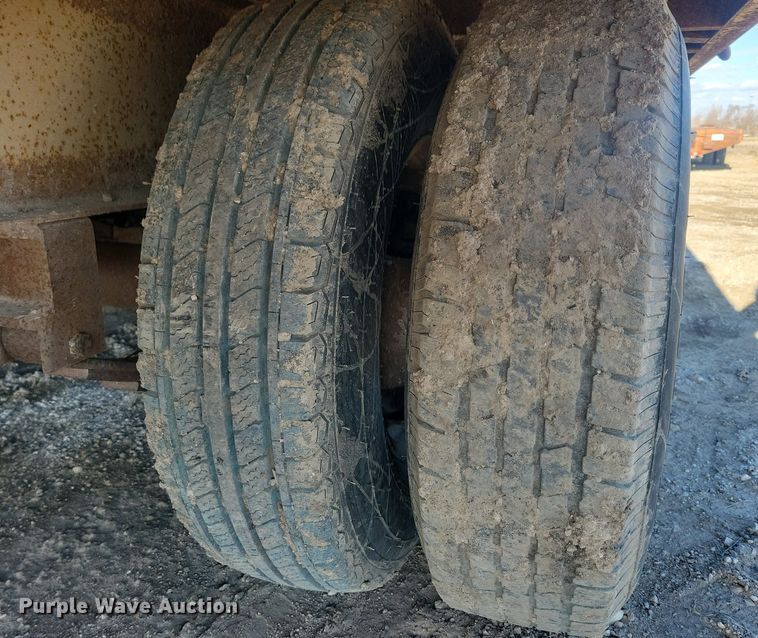 image for item DL7896 1984 Redi Haul equipment trailer