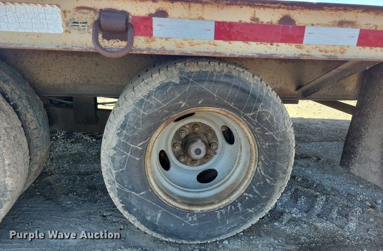 image for item DL7896 1984 Redi Haul equipment trailer