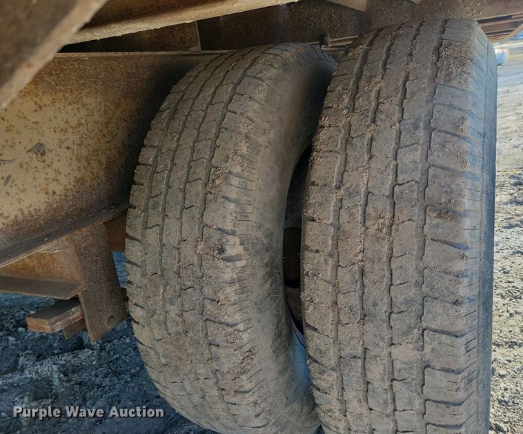 image for item DL7896 1984 Redi Haul equipment trailer