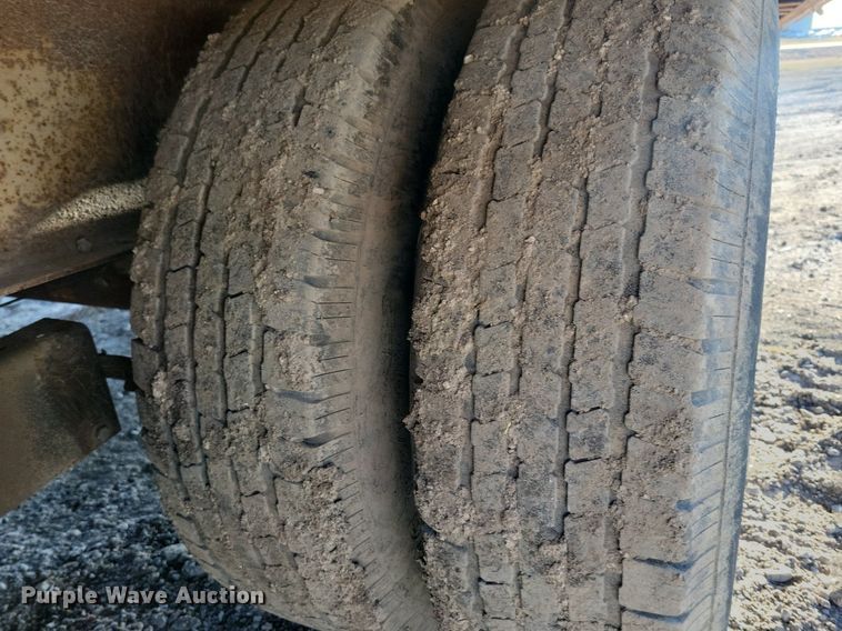 image for item DL7896 1984 Redi Haul equipment trailer