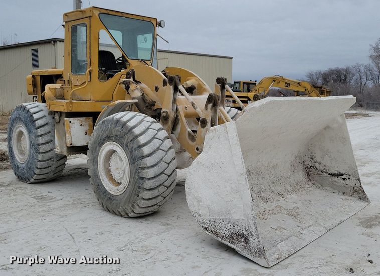 image for item DL7969 1978 Caterpillar  966C wheel loader