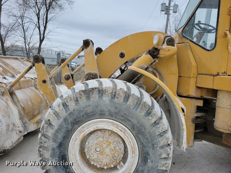 image for item DL7969 1978 Caterpillar  966C wheel loader