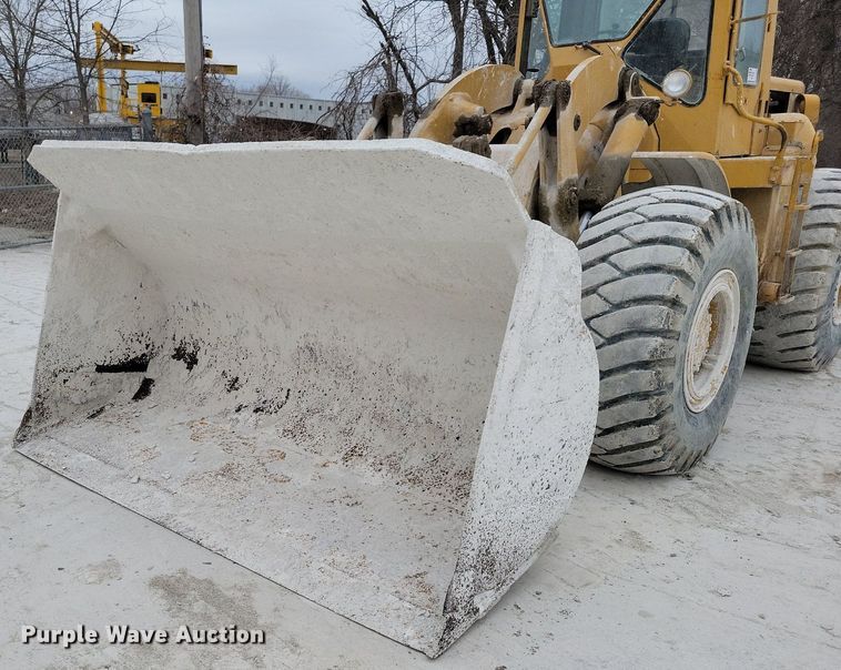 image for item DL7969 1978 Caterpillar  966C wheel loader