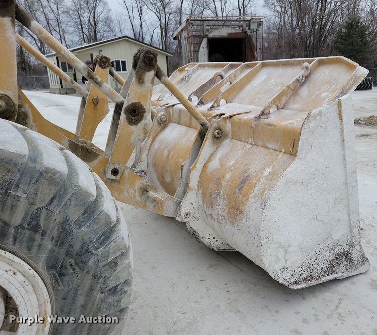 image for item DL7969 1978 Caterpillar  966C wheel loader