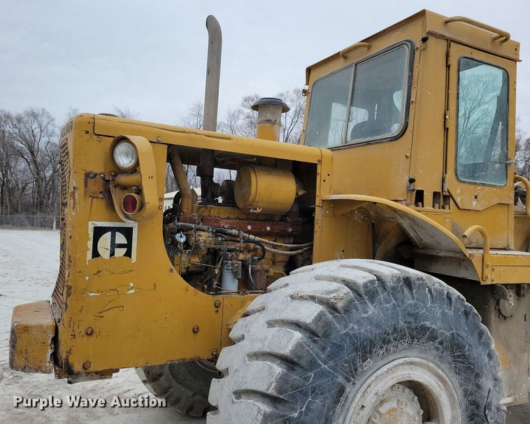 image for item DL7969 1978 Caterpillar  966C wheel loader