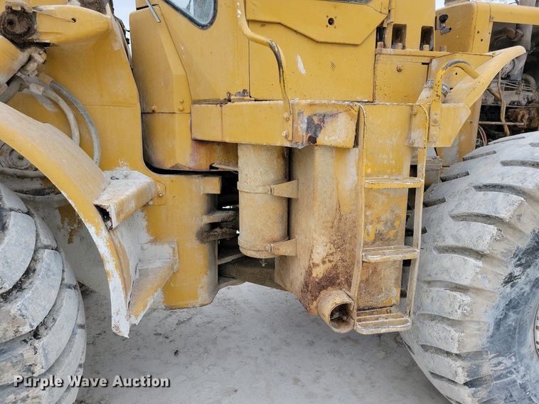 image for item DL7969 1978 Caterpillar  966C wheel loader