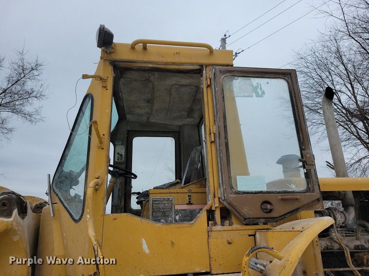 image for item DL7969 1978 Caterpillar  966C wheel loader