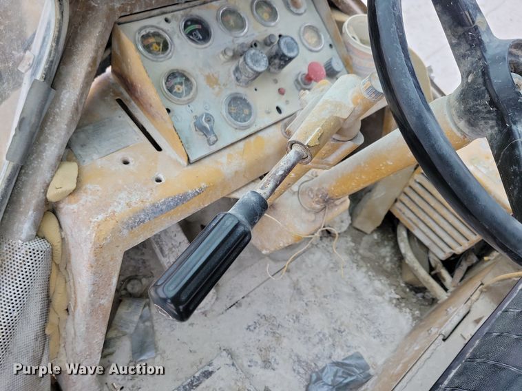 image for item DL7969 1978 Caterpillar  966C wheel loader