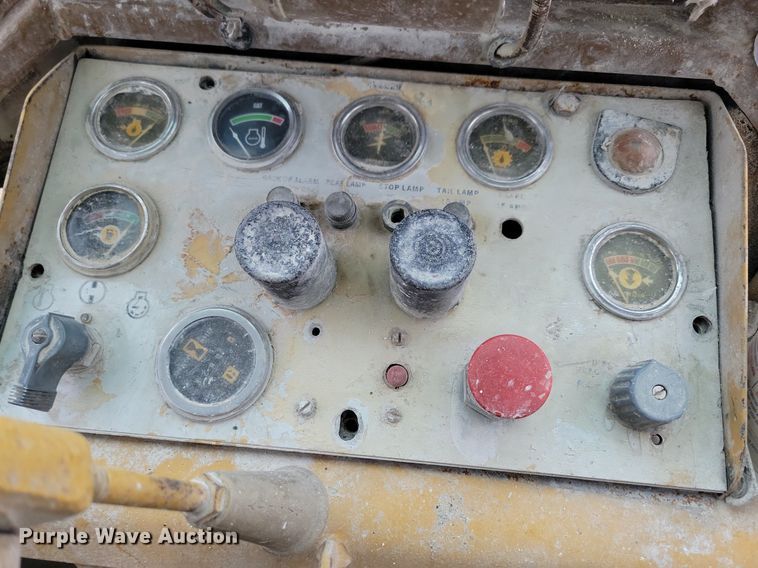 image for item DL7969 1978 Caterpillar  966C wheel loader