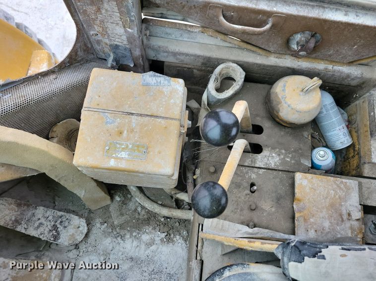 image for item DL7969 1978 Caterpillar  966C wheel loader