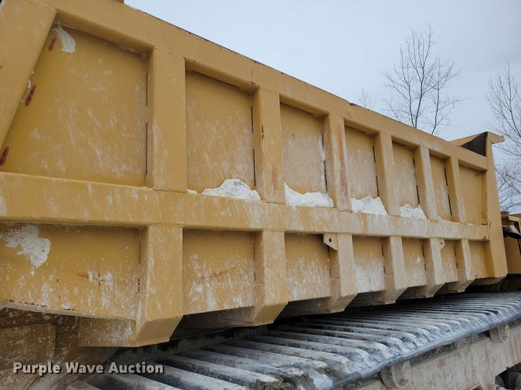 image for item DL7970 Morooka K40 MST3300 track carrier