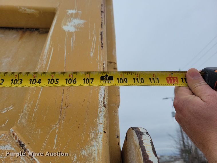 image for item DL7970 Morooka K40 MST3300 track carrier