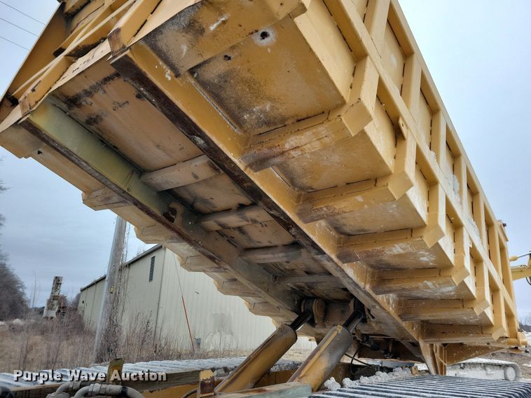 image for item DL7970 Morooka K40 MST3300 track carrier