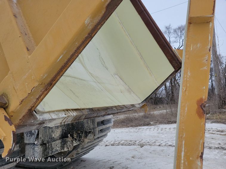 image for item DL7970 Morooka K40 MST3300 track carrier