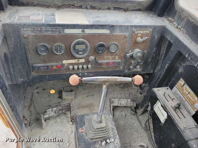 image for item DL7970 Morooka K40 MST3300 track carrier