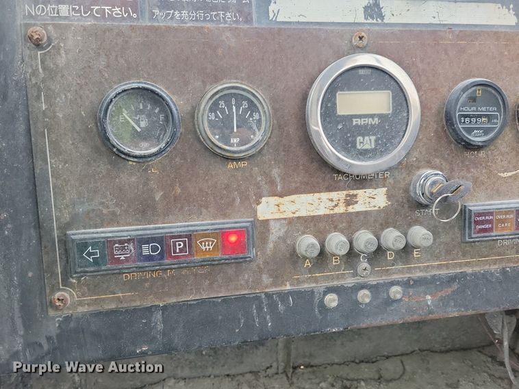 image for item DL7970 Morooka K40 MST3300 track carrier