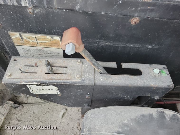 image for item DL7970 Morooka K40 MST3300 track carrier