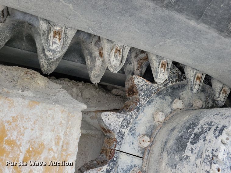 image for item DL7970 Morooka K40 MST3300 track carrier