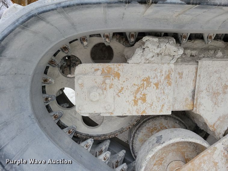 image for item DL7970 Morooka K40 MST3300 track carrier