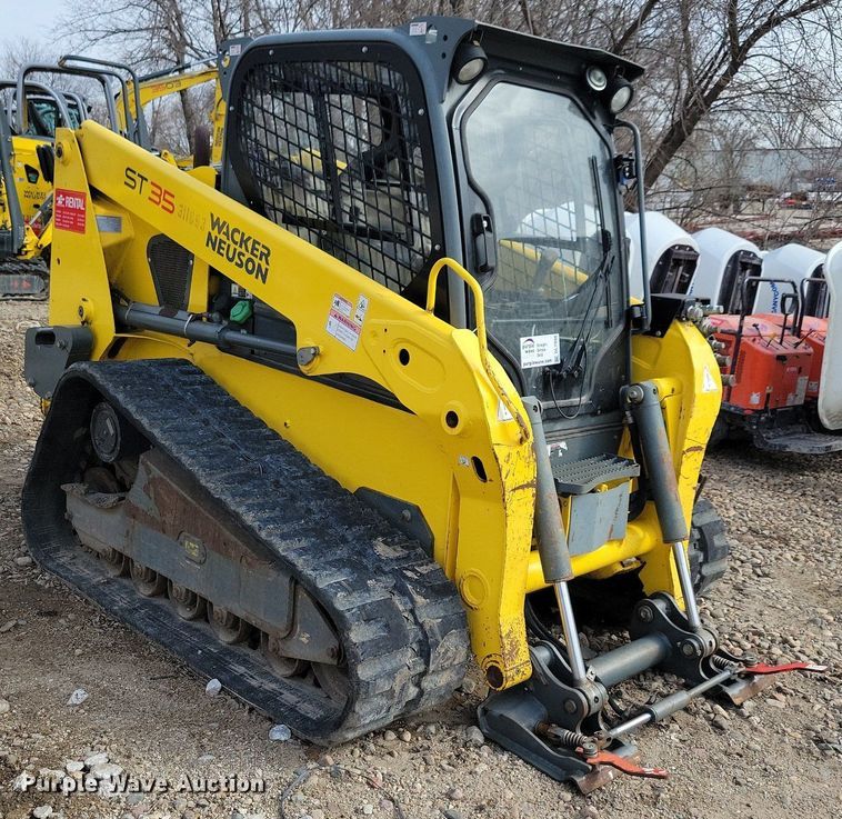 image for item DL7986 2015 Wacker Neuson ST35 tracked skid steer loader
