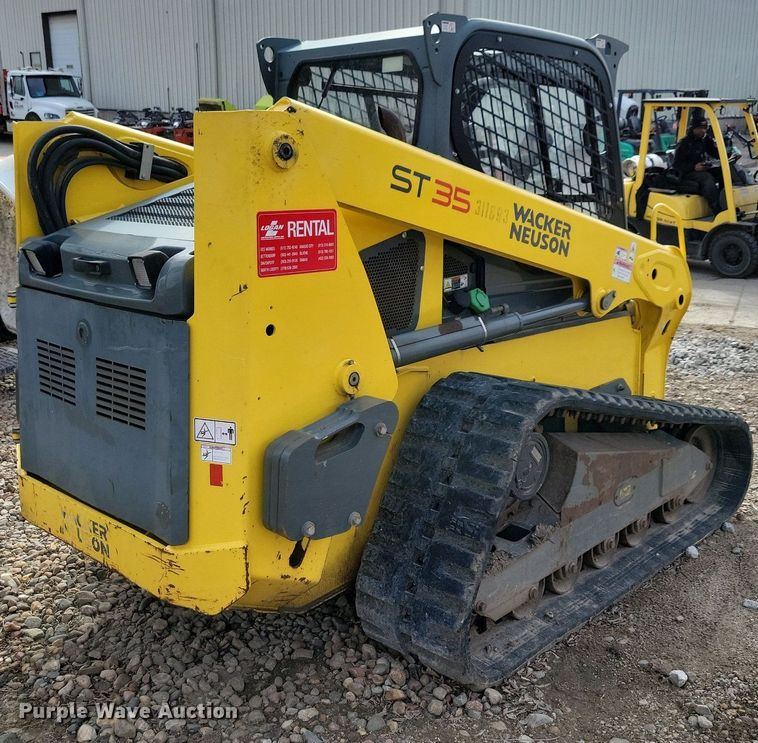 image for item DL7986 2015 Wacker Neuson ST35 tracked skid steer loader
