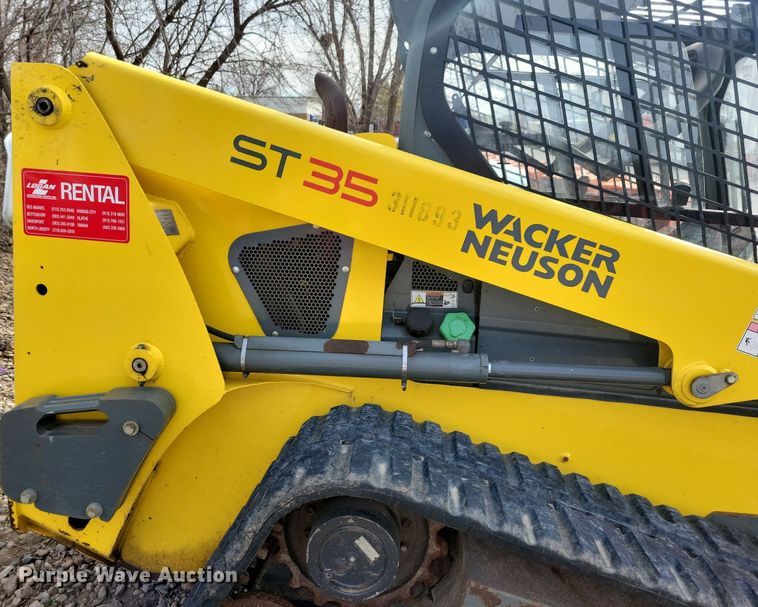 image for item DL7986 2015 Wacker Neuson ST35 tracked skid steer loader