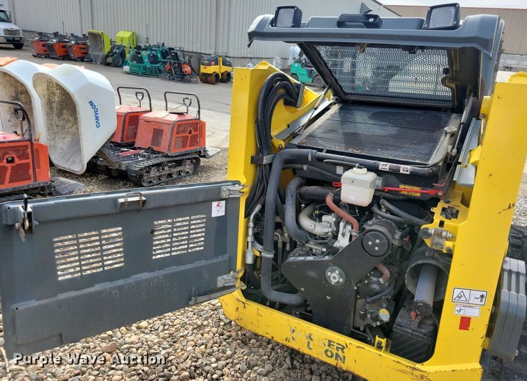 image for item DL7986 2015 Wacker Neuson ST35 tracked skid steer loader