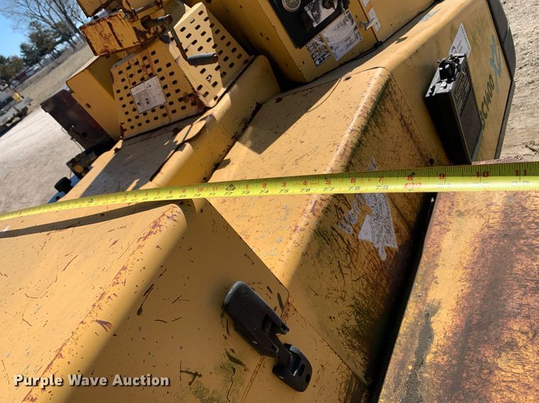 image for item DM7757 2005 Vermeer BC1400XL wood chipper