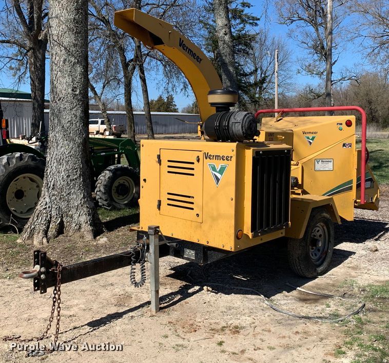 image for item DM7758 2012 Vermeer BC1000XL wood chipper