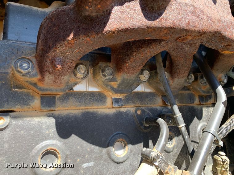 image for item DM7758 2012 Vermeer BC1000XL wood chipper