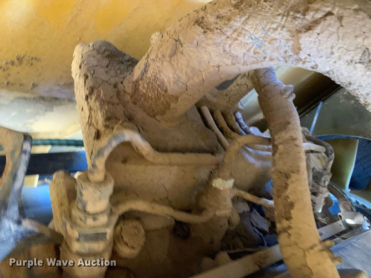 image for item DM7758 2012 Vermeer BC1000XL wood chipper