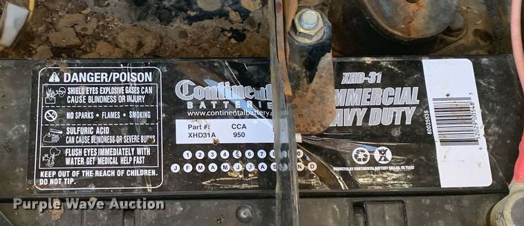 image for item DM7758 2012 Vermeer BC1000XL wood chipper