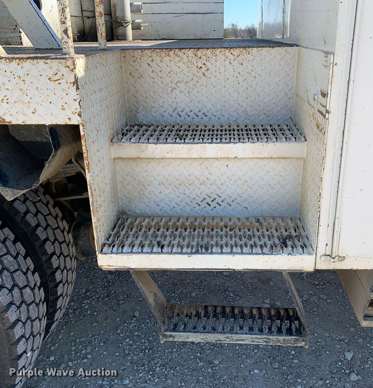 image for item DM7763 2007 Ford F750 Super Duty bucket truck