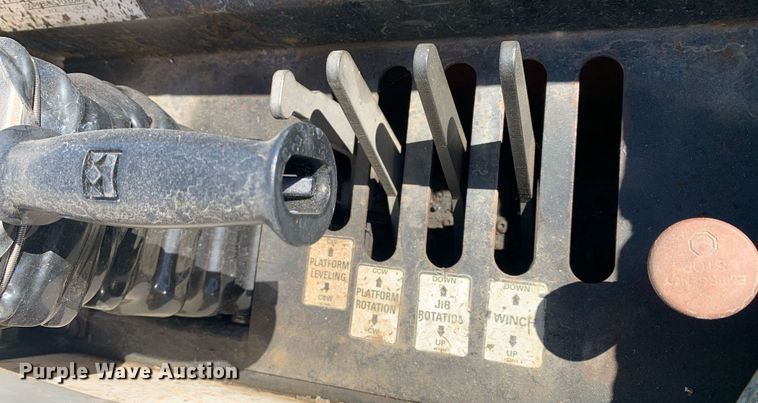 image for item DM7763 2007 Ford F750 Super Duty bucket truck