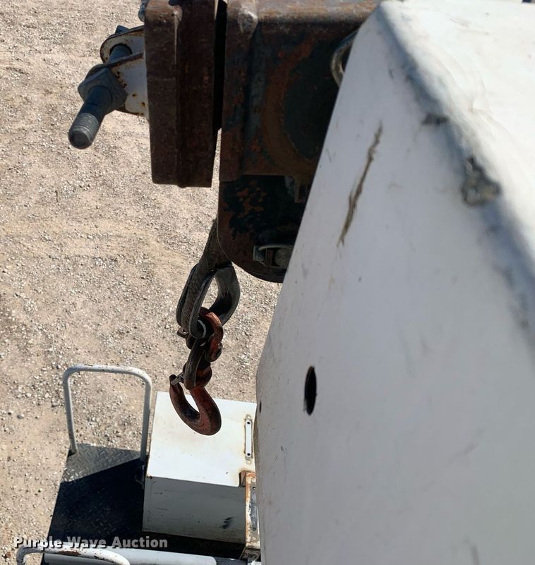 image for item DM7763 2007 Ford F750 Super Duty bucket truck