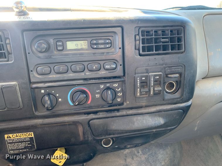 image for item DM7763 2007 Ford F750 Super Duty bucket truck