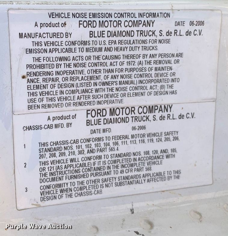 image for item DM7763 2007 Ford F750 Super Duty bucket truck