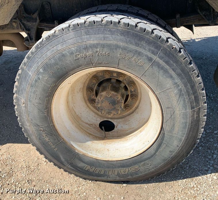 image for item DM7763 2007 Ford F750 Super Duty bucket truck