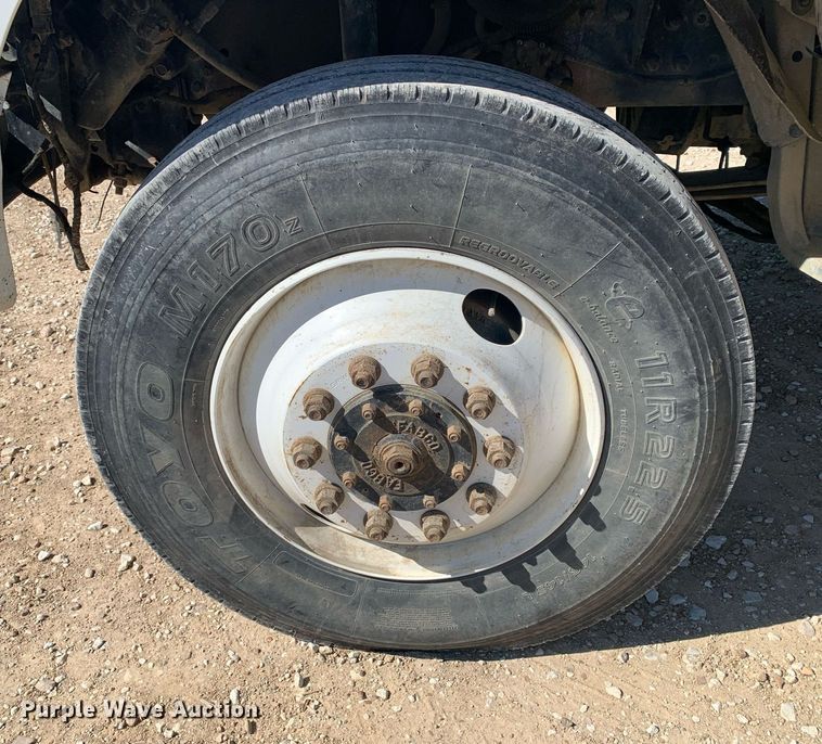 image for item DM7763 2007 Ford F750 Super Duty bucket truck