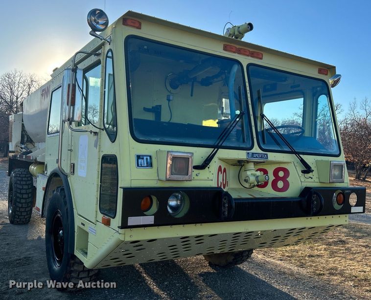 image for item DN0518 1989 Amertek Inc. 2500L hydroseeder truck