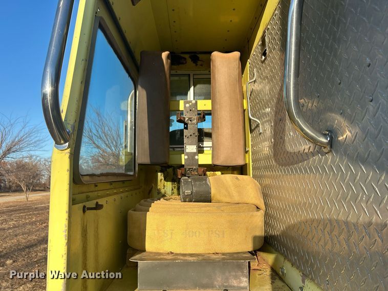 image for item DN0518 1989 Amertek Inc. 2500L hydroseeder truck