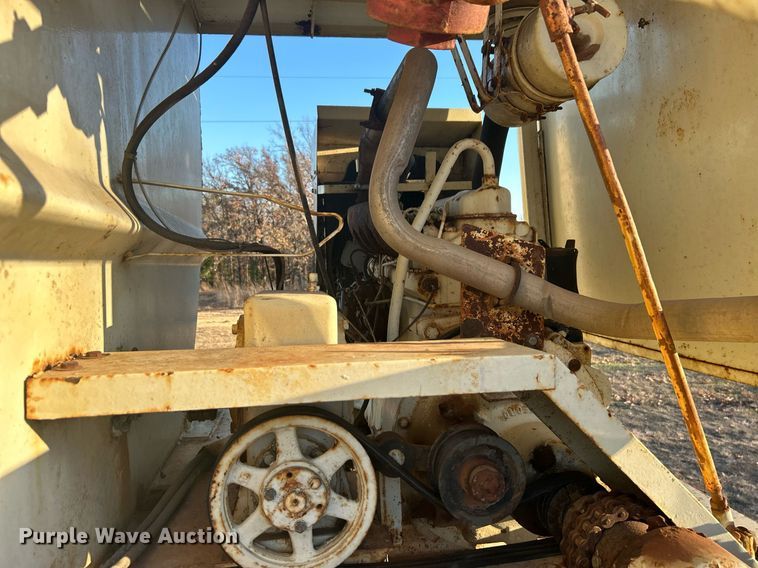 image for item DN0518 1989 Amertek Inc. 2500L hydroseeder truck