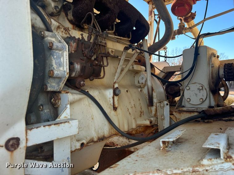 image for item DN0518 1989 Amertek Inc. 2500L hydroseeder truck