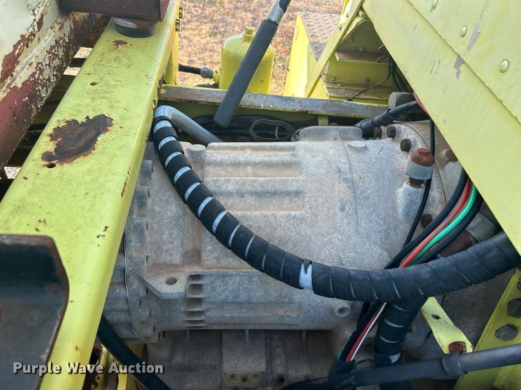 image for item DN0518 1989 Amertek Inc. 2500L hydroseeder truck