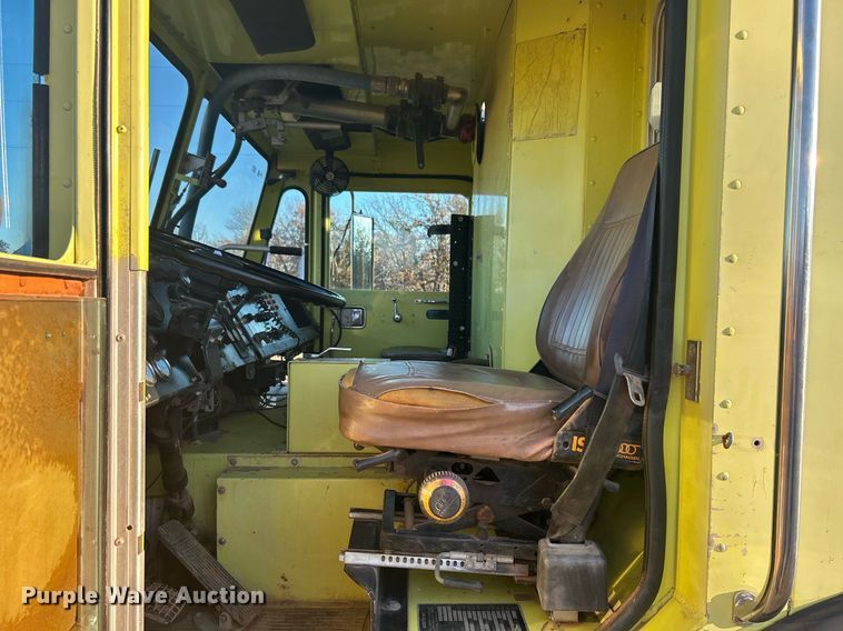 image for item DN0518 1989 Amertek Inc. 2500L hydroseeder truck